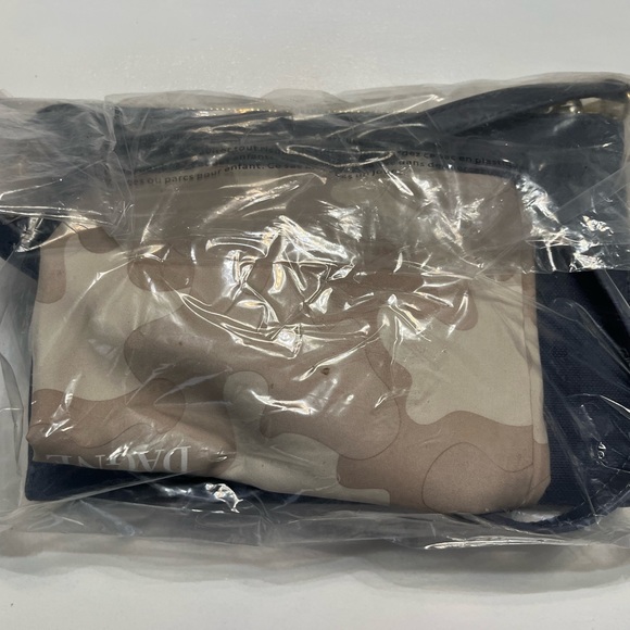 Dagne Dover Essentials Coated Canvas Clutch/Wallet - Picture 5 of 9